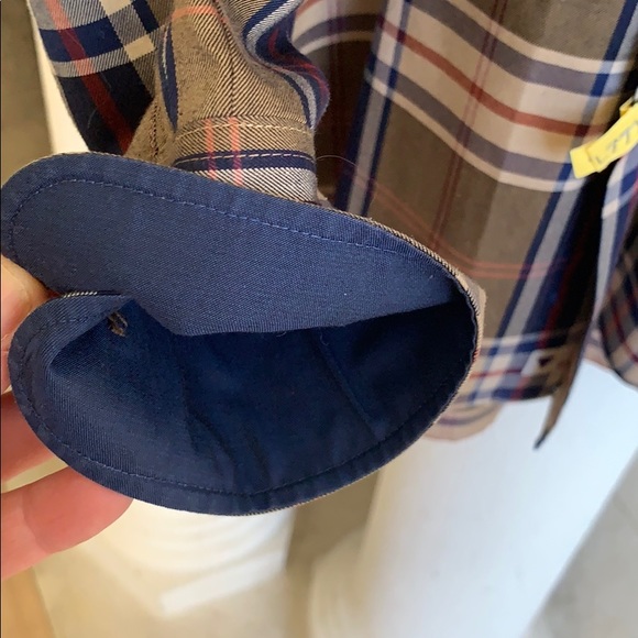 LUXE EUROPEAN BRAND... L/S Button Down Shirt - Picture 6 of 8